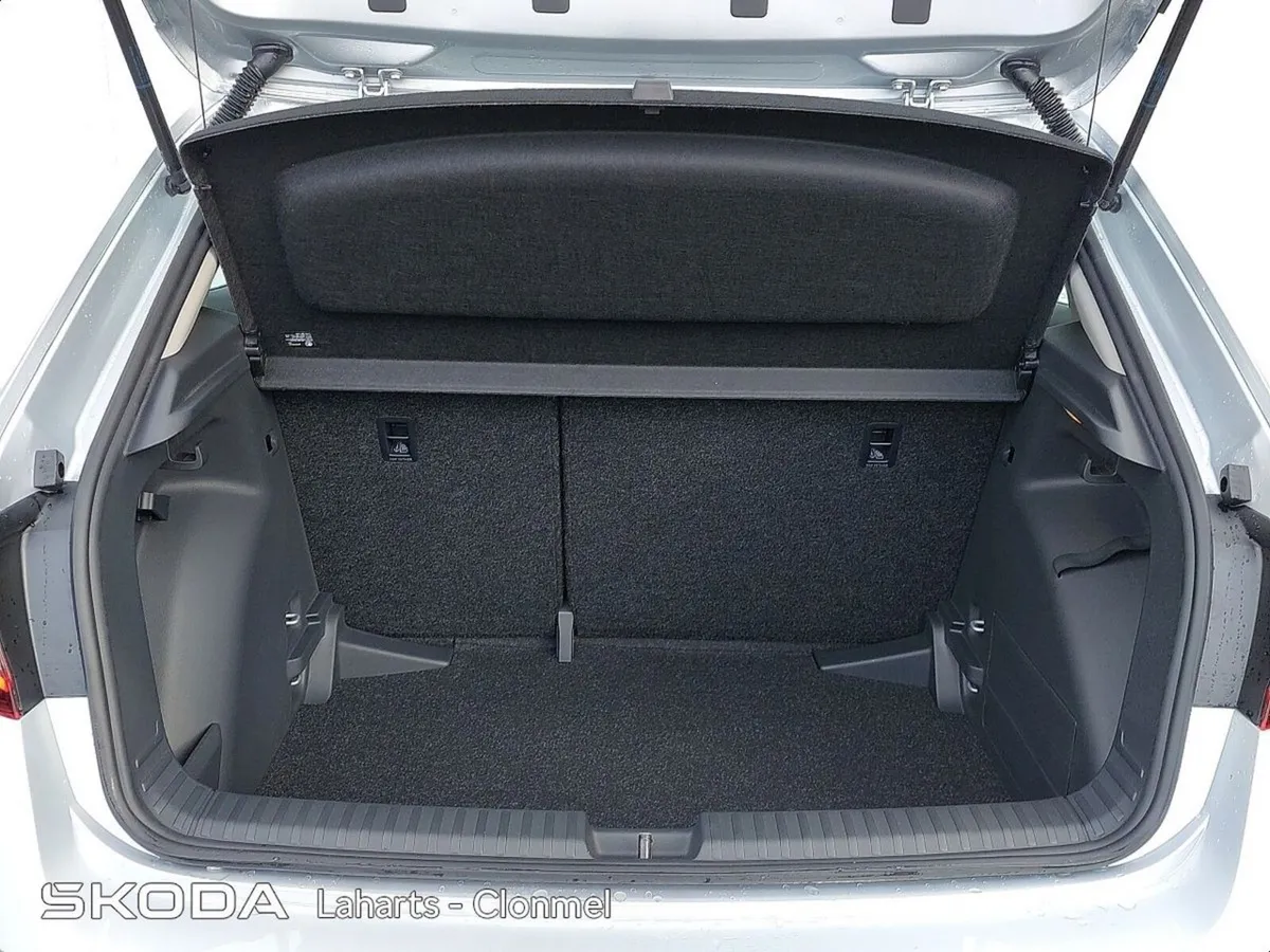 Skoda Fabia Hatchback, Petrol, 2026, Silver