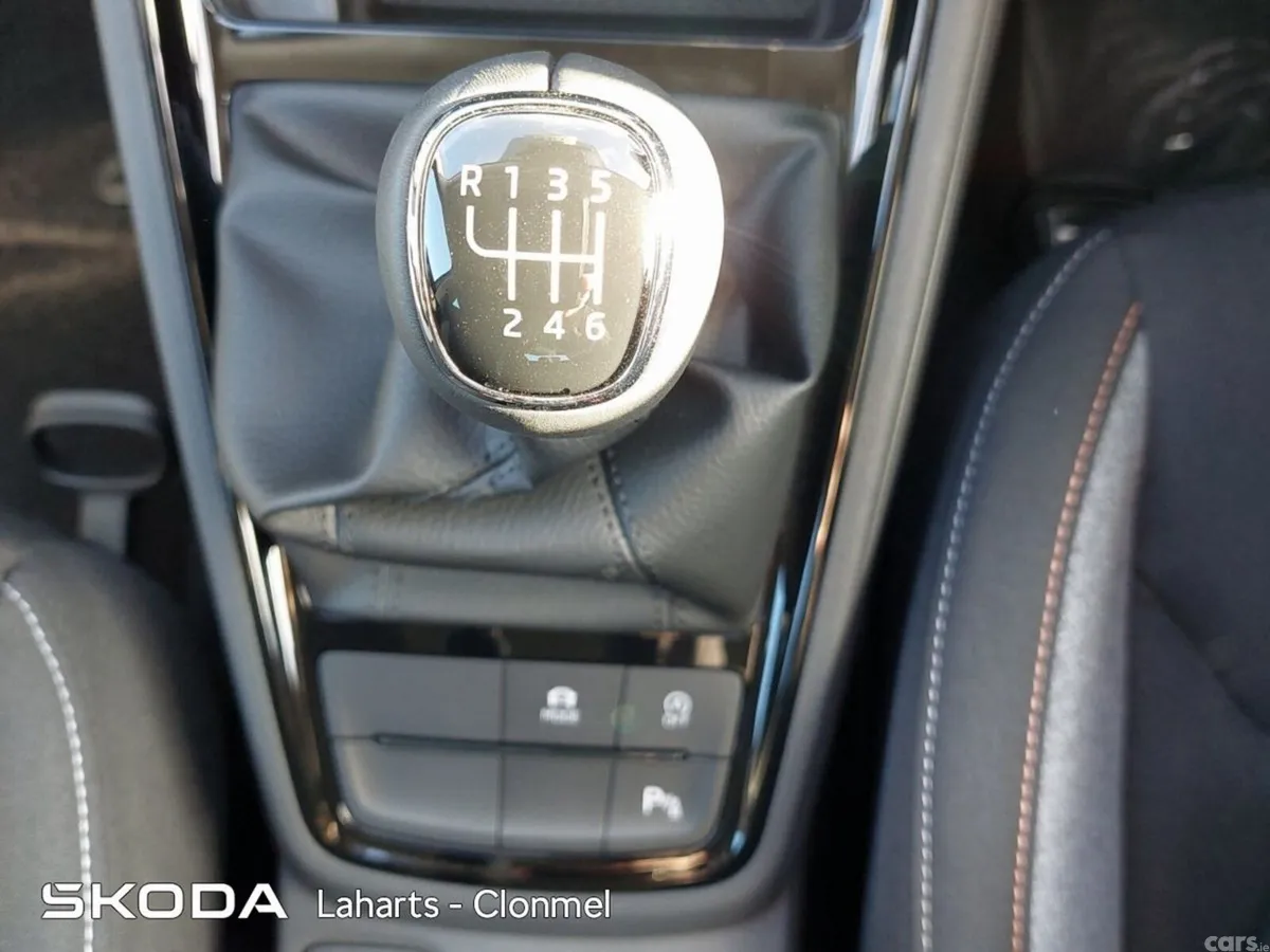 Skoda Scala Hatchback, Petrol, 2026, Grey