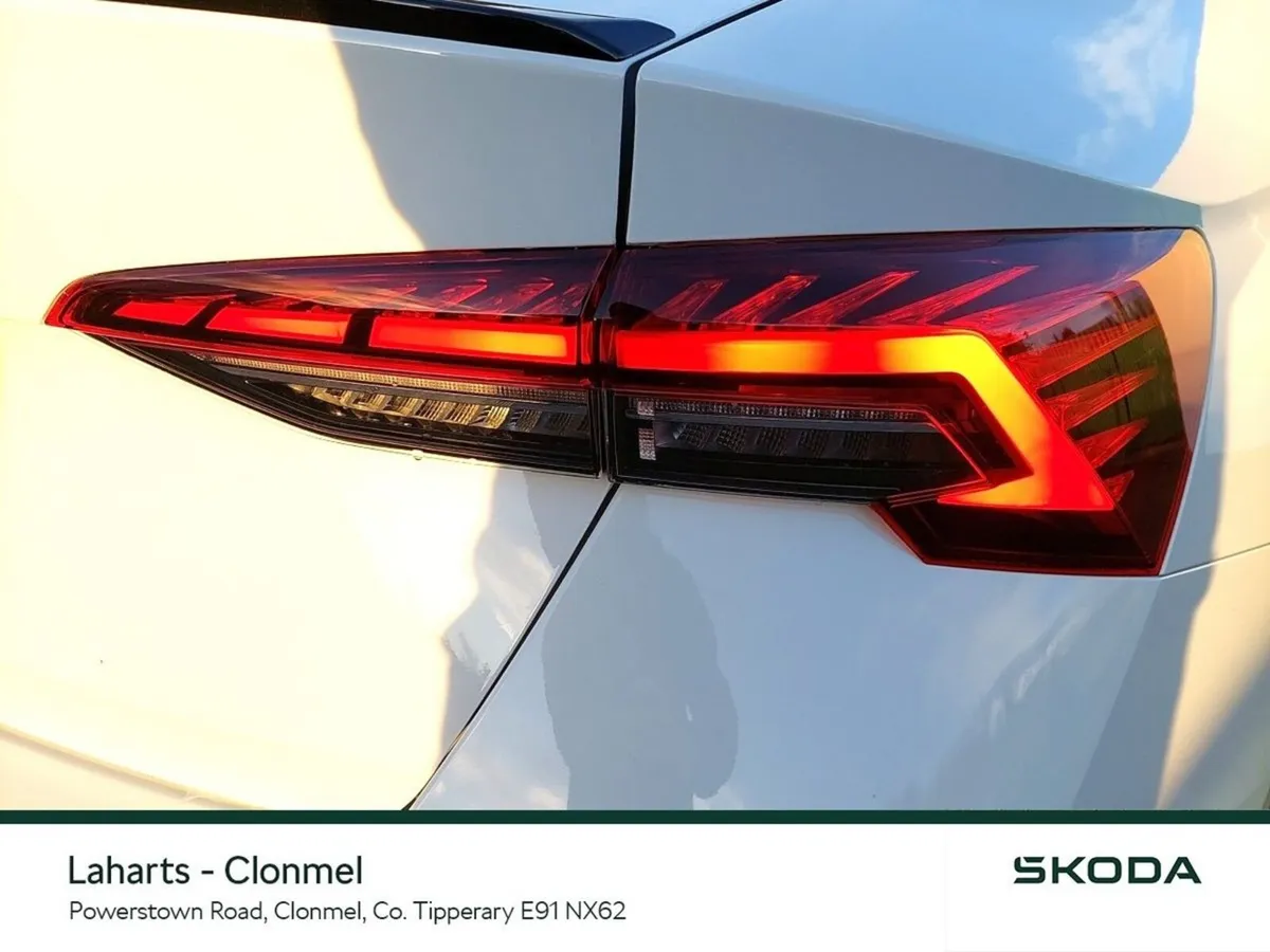 Skoda Octavia Saloon, Diesel, 2026, White