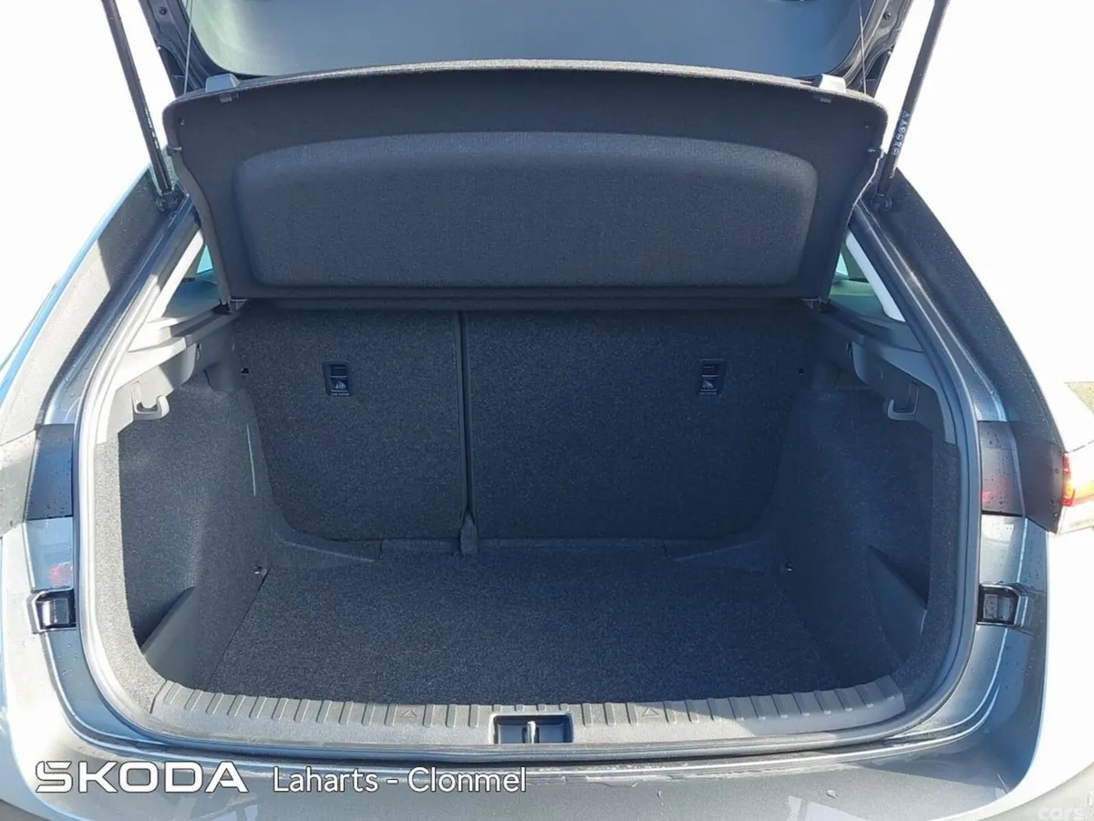 Skoda Scala Hatchback, Petrol, 2026, Grey