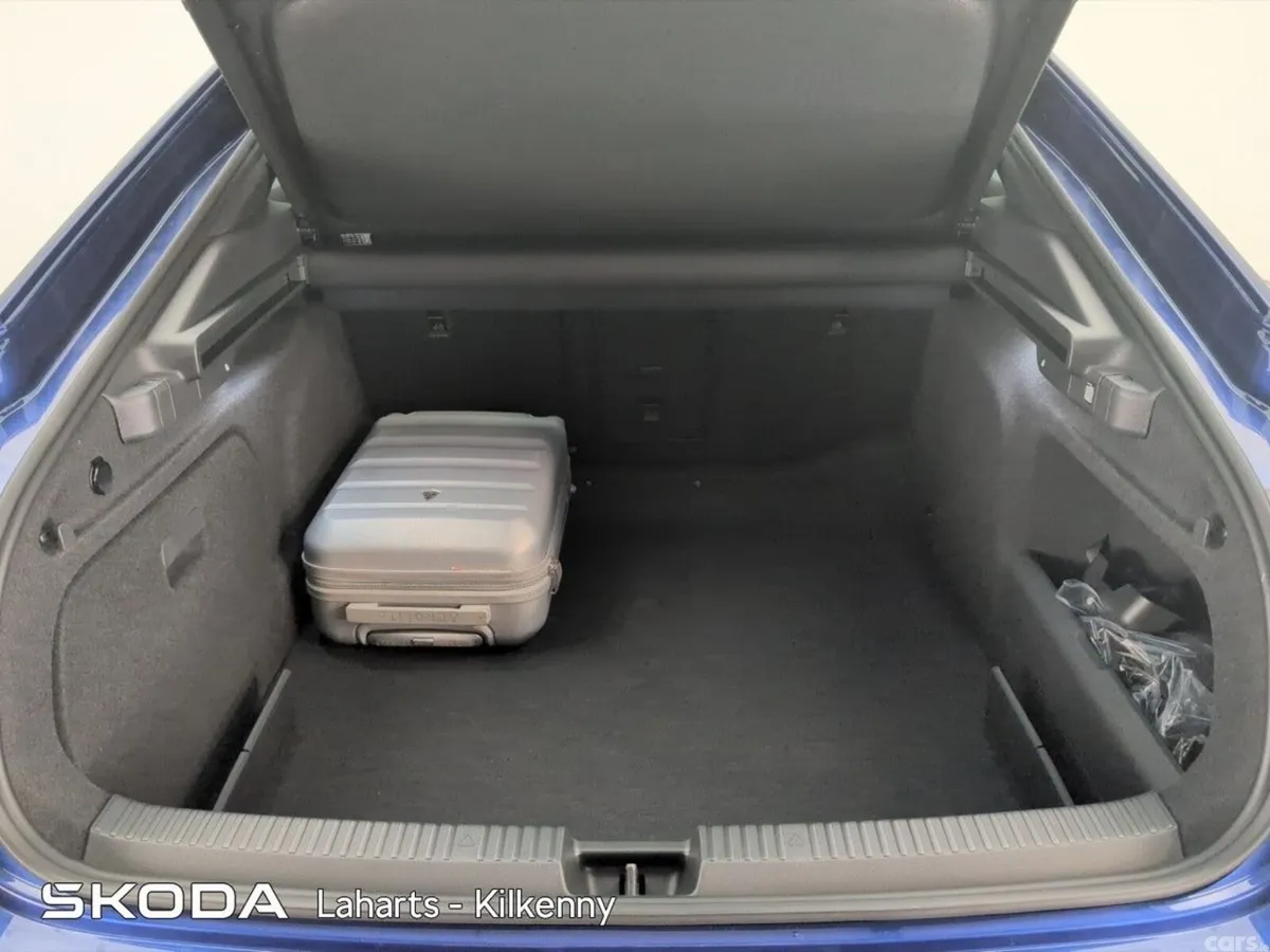 Skoda Superb Saloon, Diesel, 2026, Blue