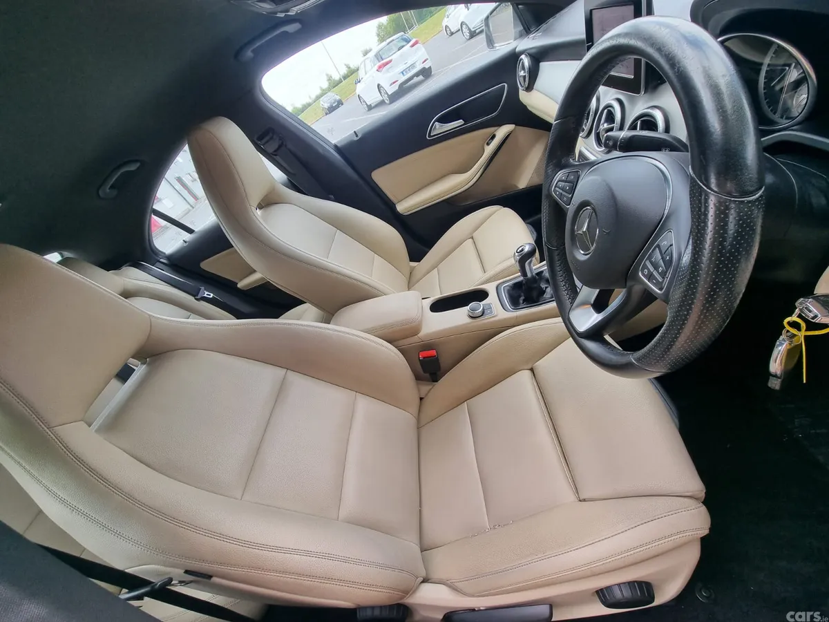 Mercedes-Benz CLA Saloon, Diesel, 2016, Grey