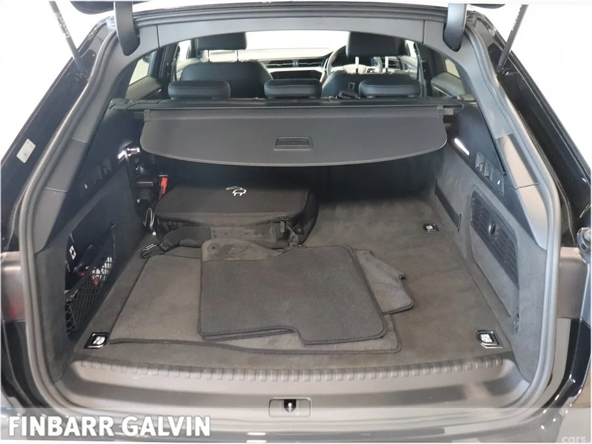 Audi A6 Estate, Petrol Plug-in Hybrid, 2023, Black