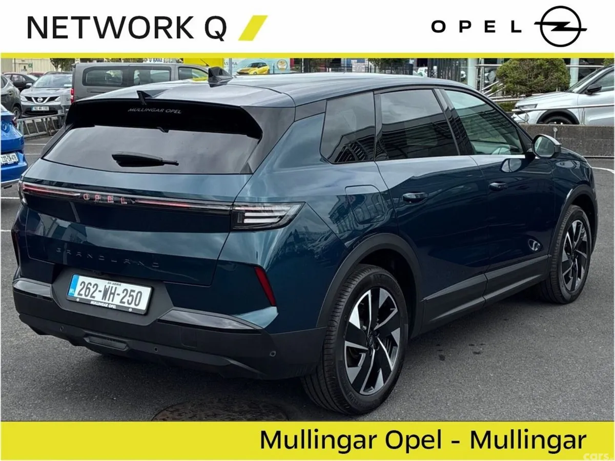 Opel Grandland SUV, Petrol Hybrid, 2026, Blue