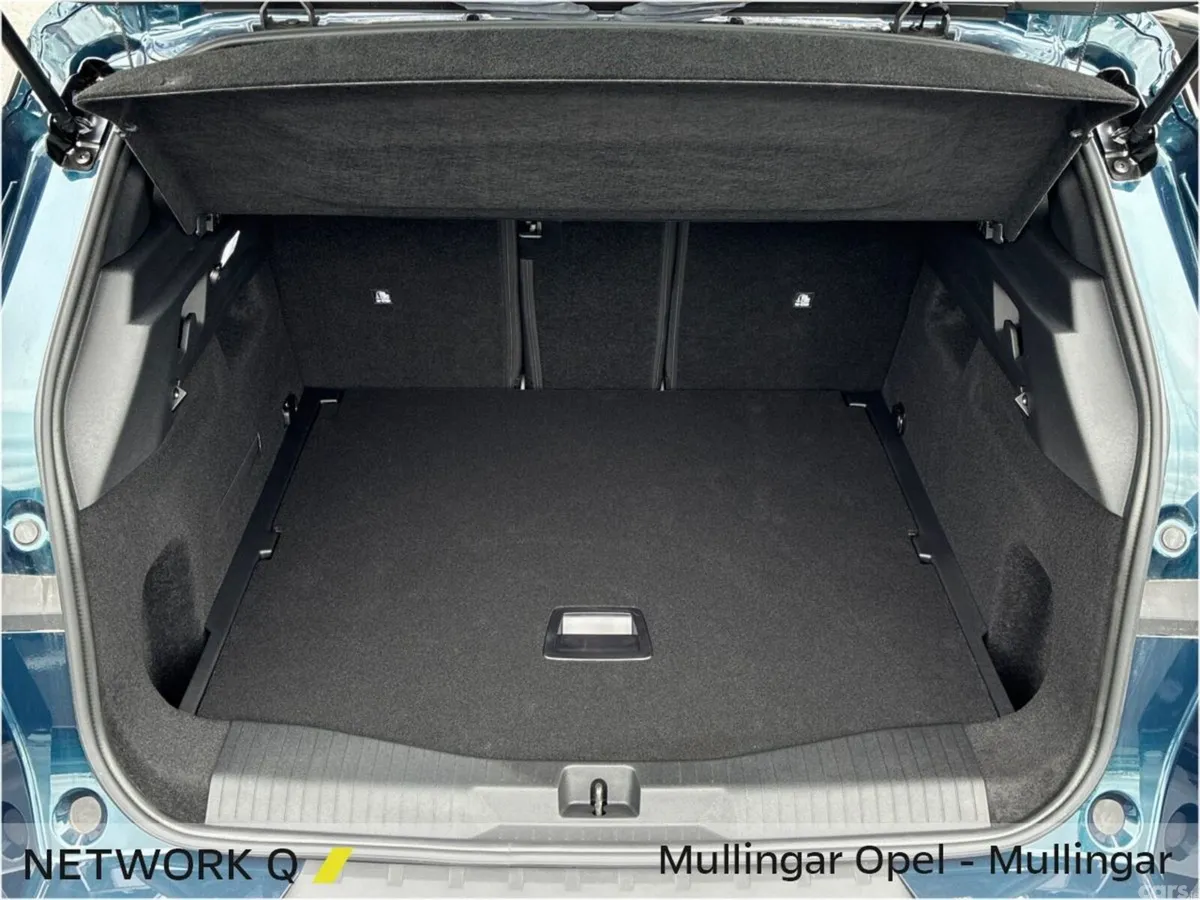 Opel Grandland SUV, Petrol Hybrid, 2026, Blue
