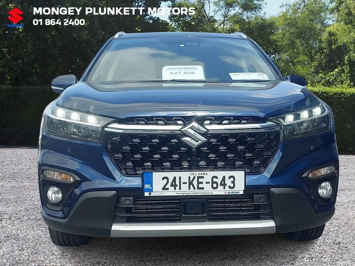 Suzuki S-CROSS Hatchback, Petrol, 2024, Blue