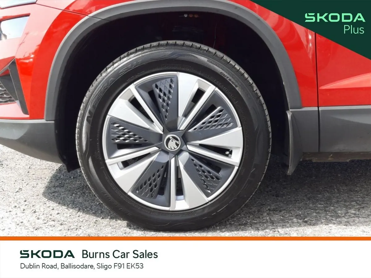 Skoda Karoq SUV, Petrol, 2023, Red