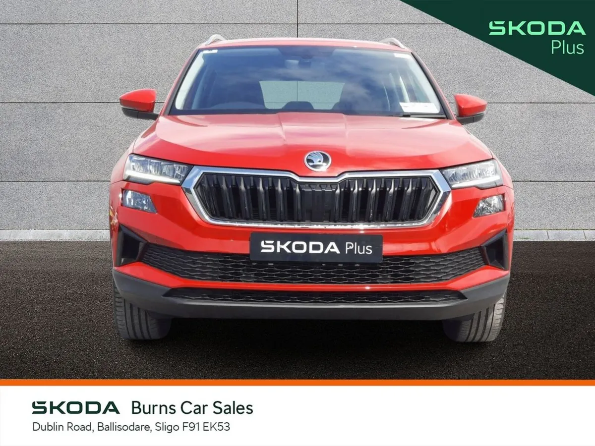 Skoda Karoq SUV, Petrol, 2023, Red