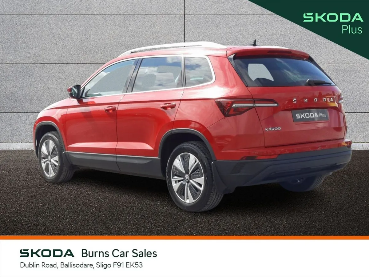 Skoda Karoq SUV, Petrol, 2023, Red