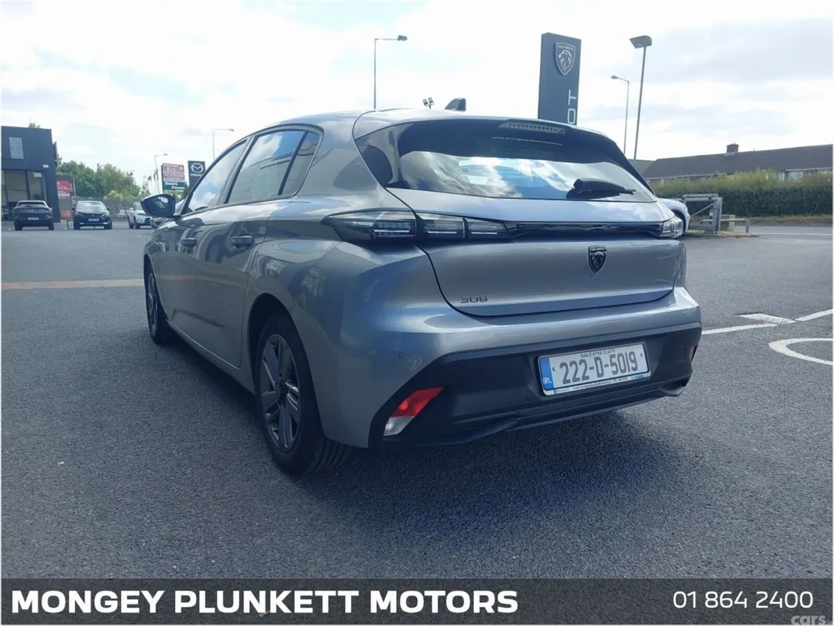 Peugeot 308 Hatchback, Petrol, 2022, Grey