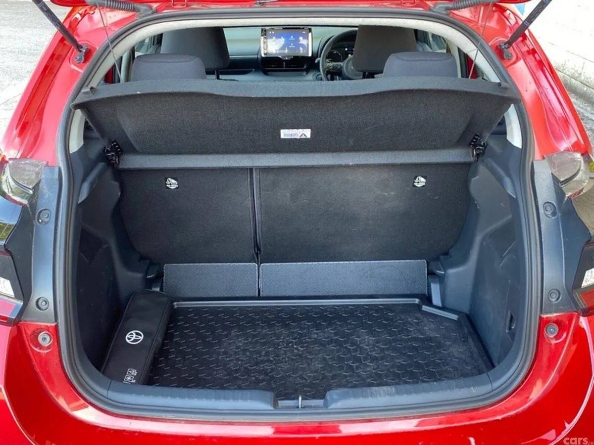 Toyota Yaris Hatchback, Petrol Hybrid, 2026, Red