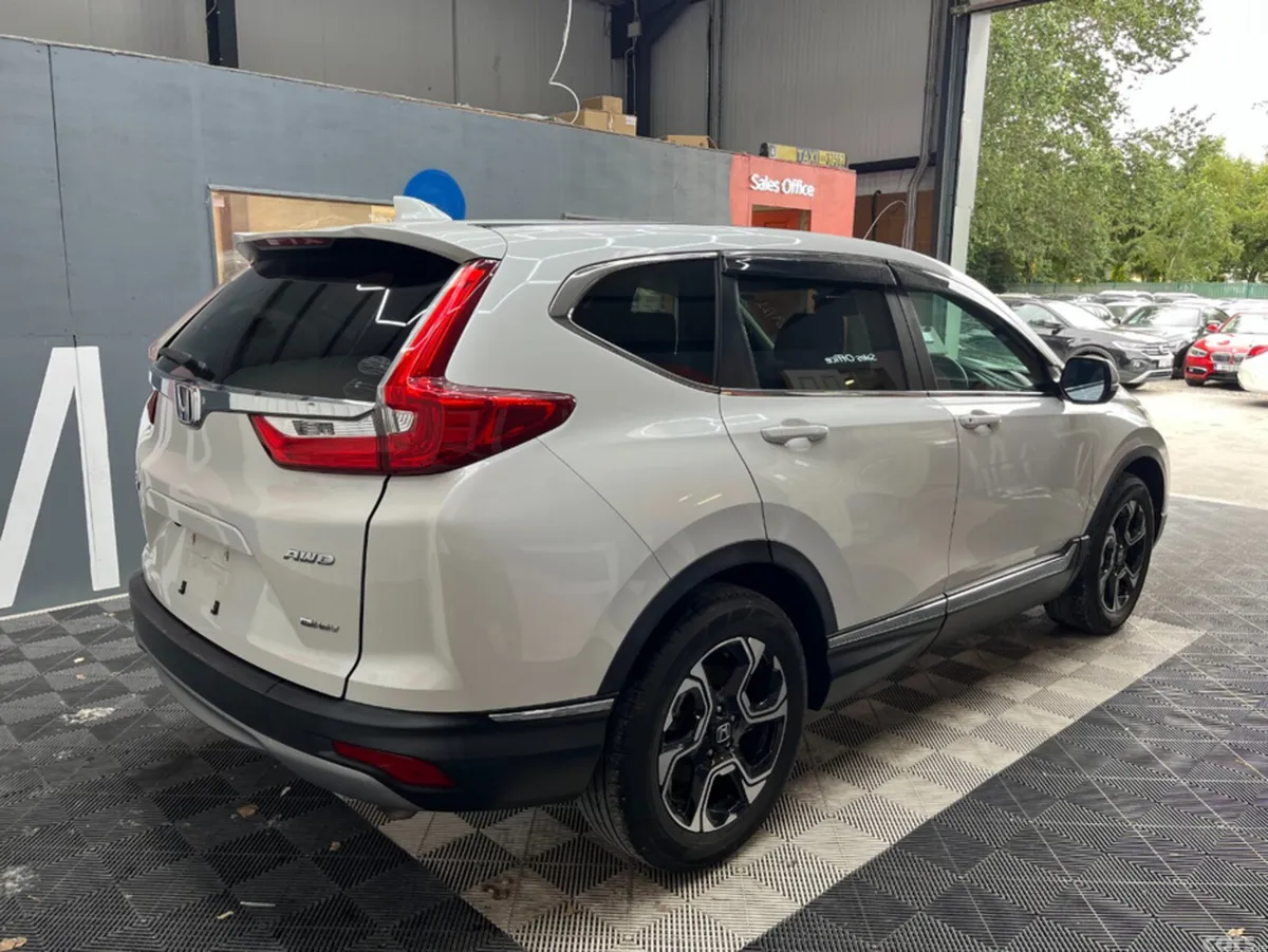 Honda CR-V SUV, Petrol Hybrid, 2021, White