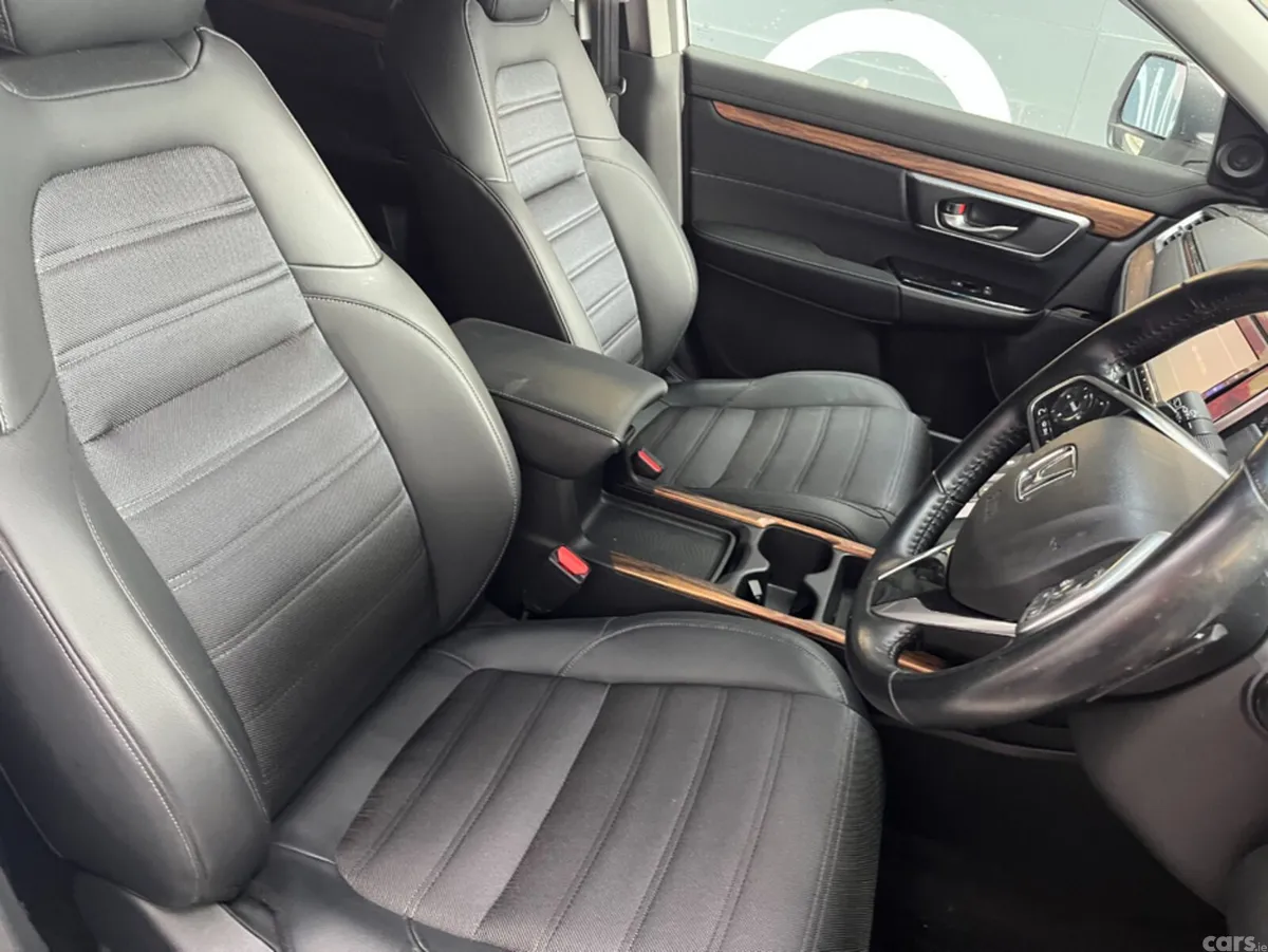 Honda CR-V SUV, Petrol Hybrid, 2021, White