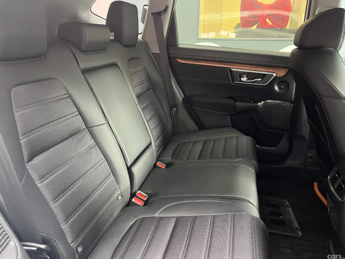 Honda CR-V SUV, Petrol Hybrid, 2021, White
