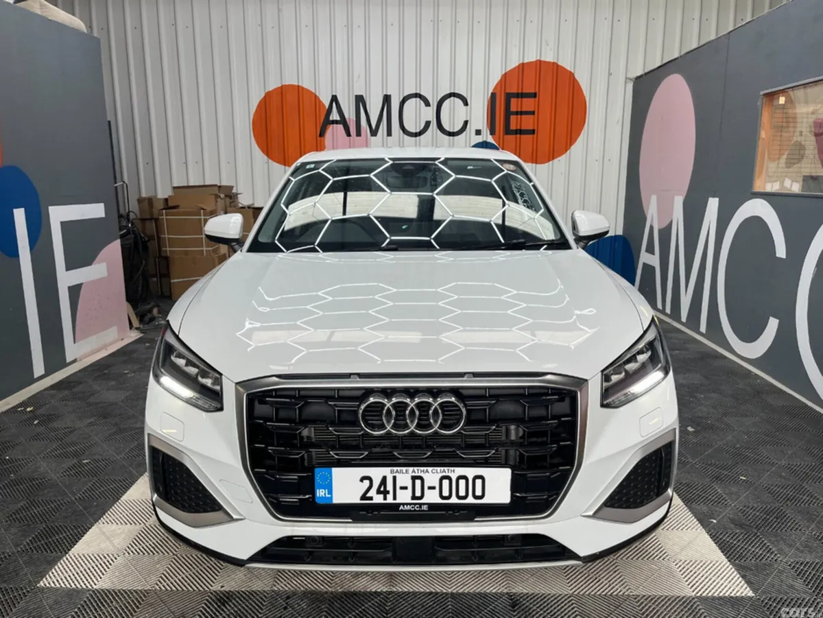 Audi Q2 SUV, Petrol, 2024, White