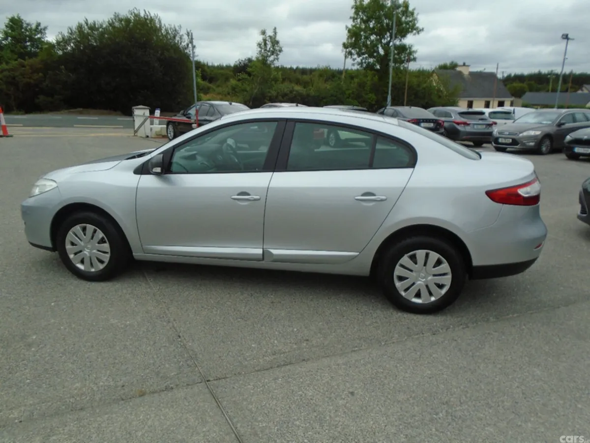 Renault Fluence Saloon, Diesel, 2013, Silver