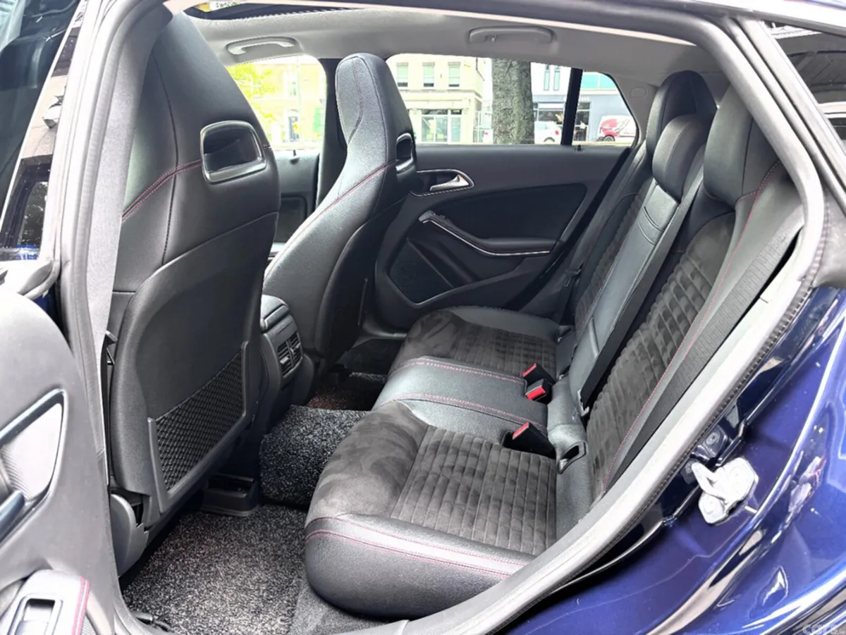 Mercedes-Benz CLA Estate, Petrol, 2019, Blue