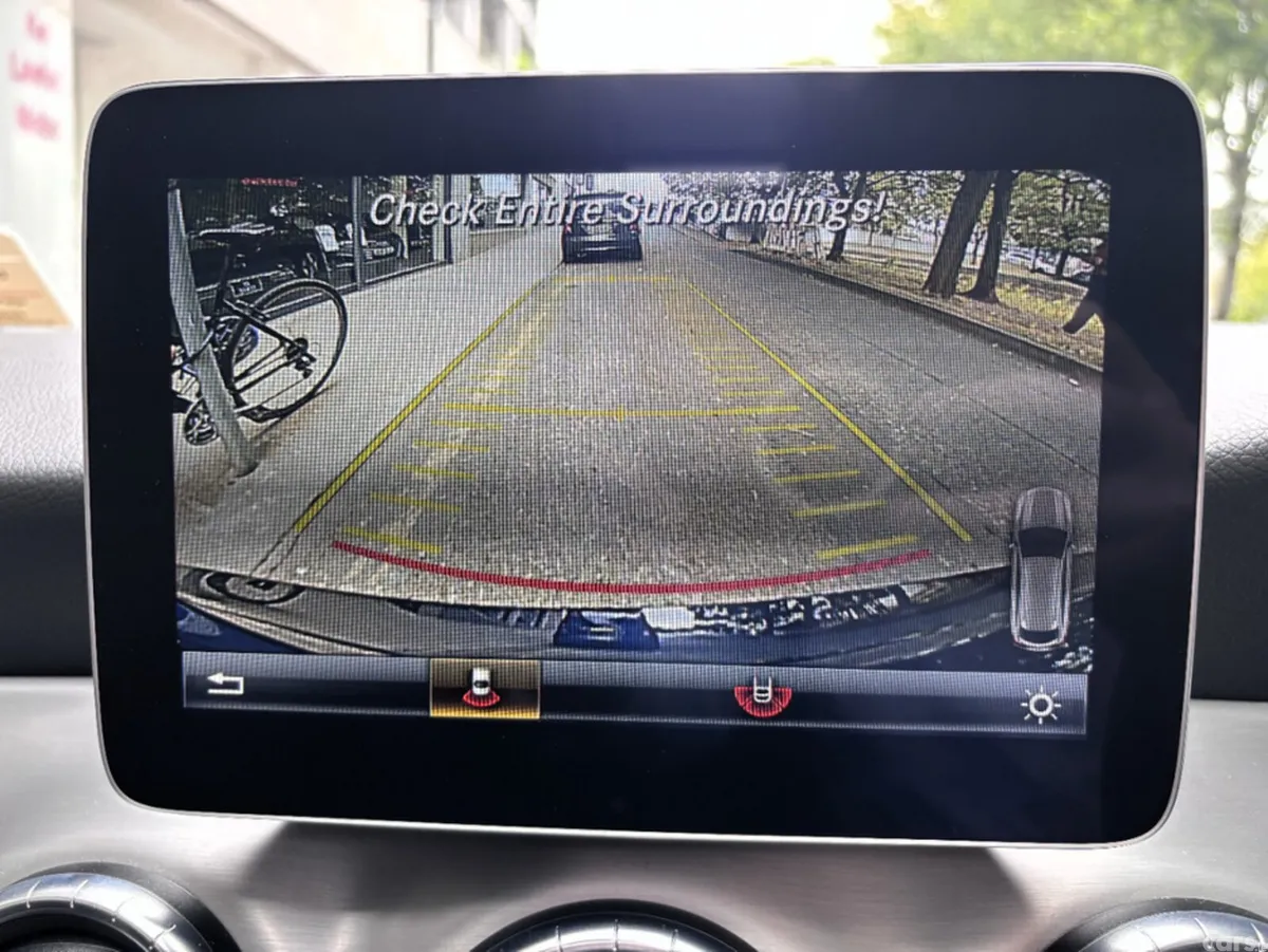 Mercedes-Benz CLA Estate, Petrol, 2019, Blue