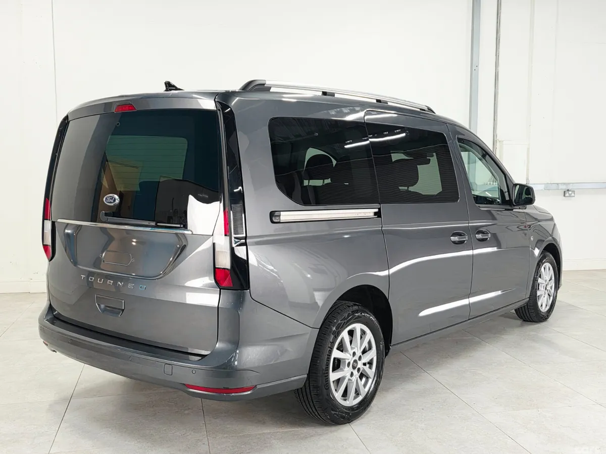 Ford Tourneo Connect MPV, Diesel, 2023, Grey