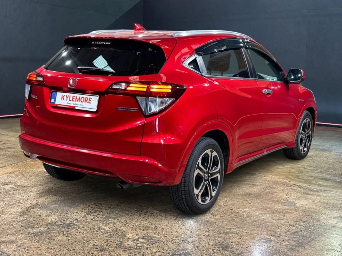Honda Vezel SUV, Petrol Hybrid, 2017, Red