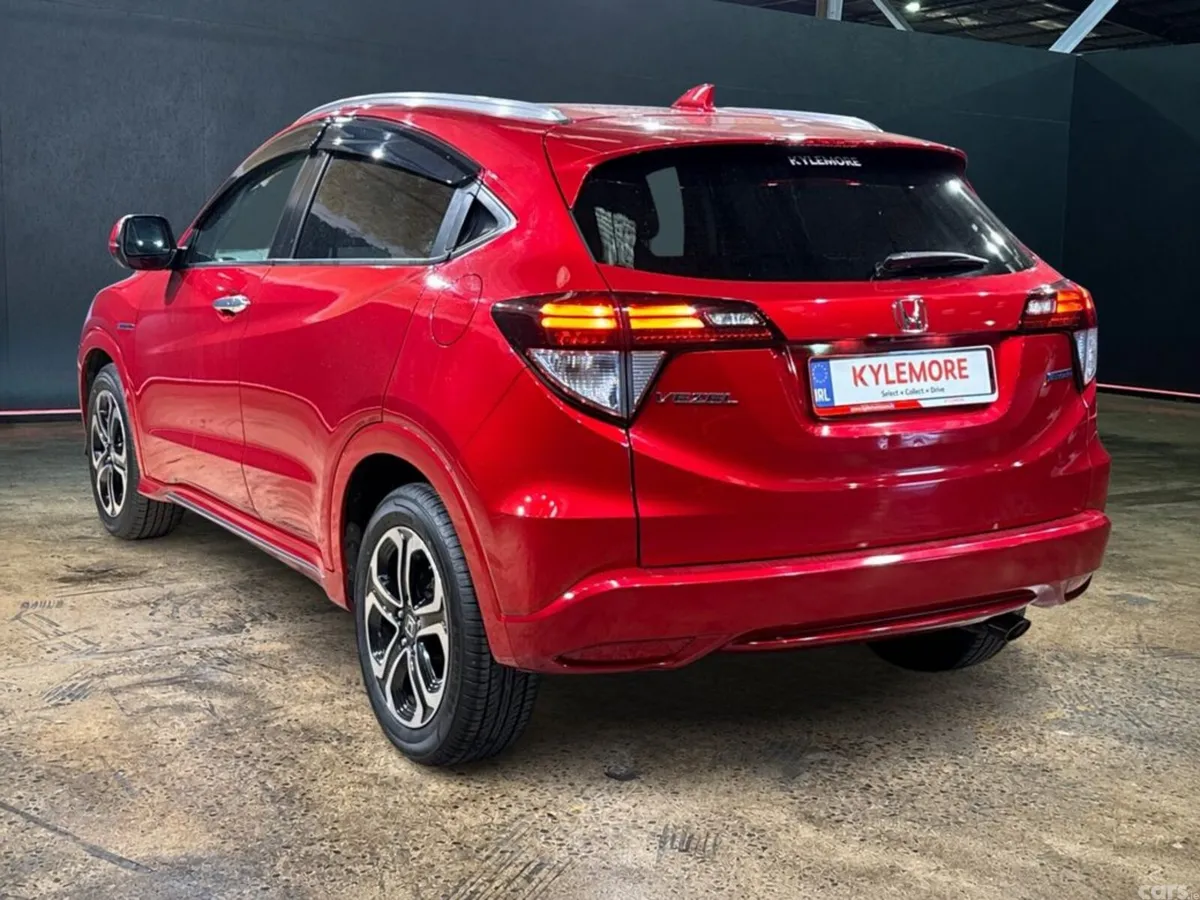 Honda Vezel SUV, Petrol Hybrid, 2017, Red