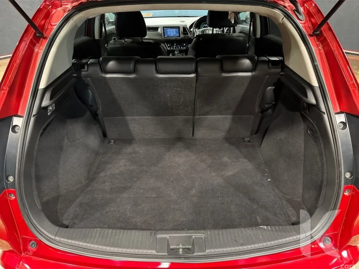 Honda Vezel SUV, Petrol Hybrid, 2017, Red