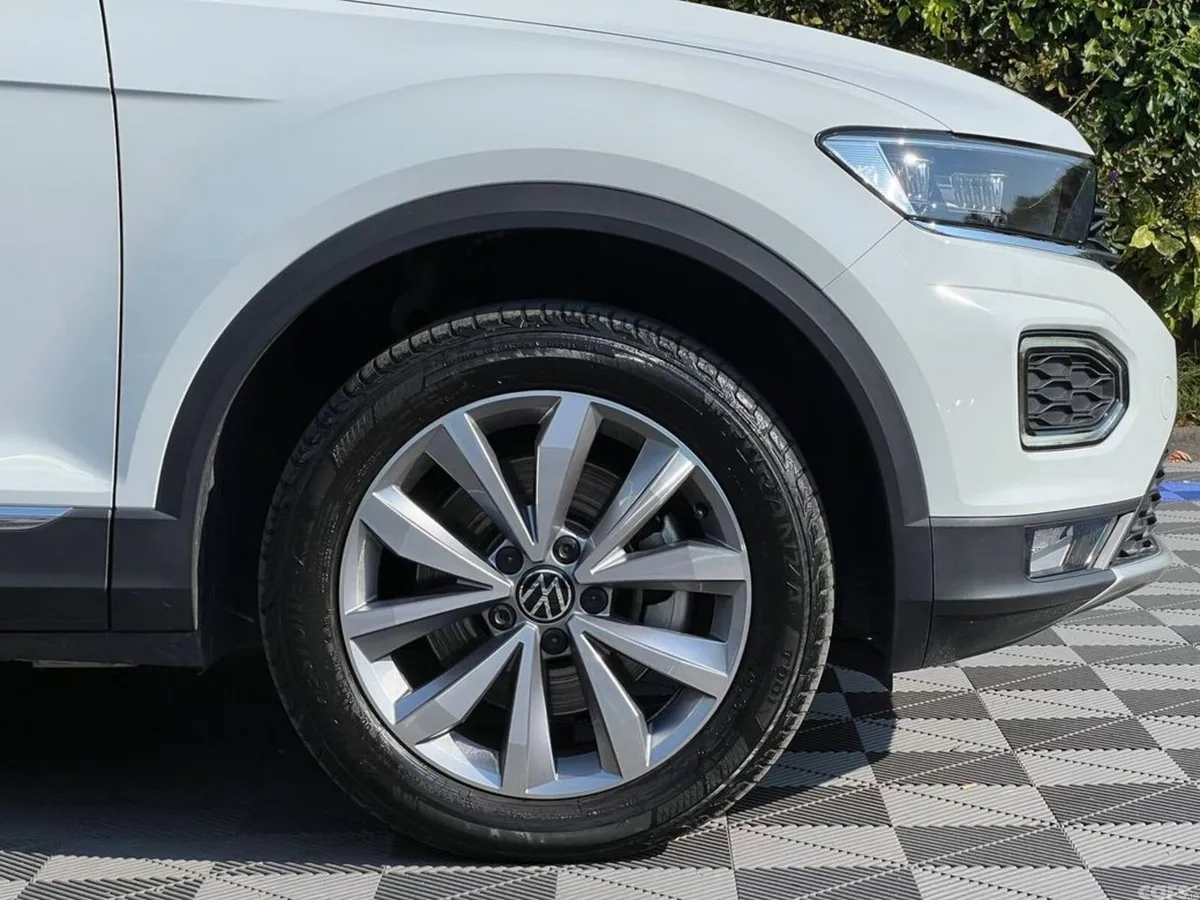 Volkswagen T-Roc SUV, Diesel, 2021, White