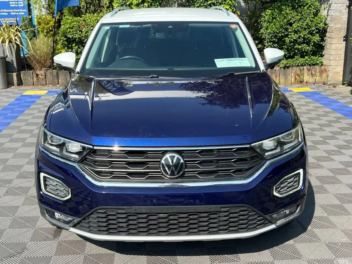 Volkswagen T-Roc SUV, Diesel, 2021, Blue