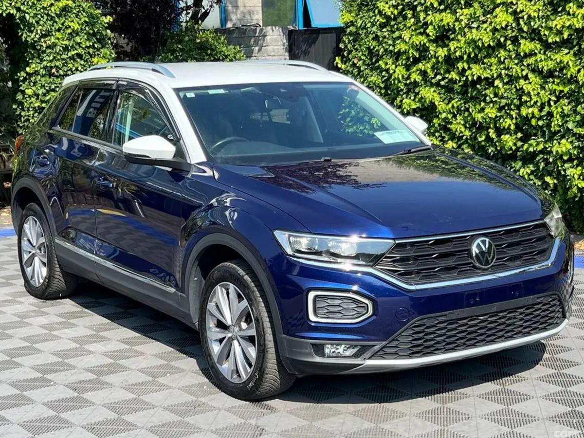 Volkswagen T-Roc SUV, Diesel, 2021, Blue