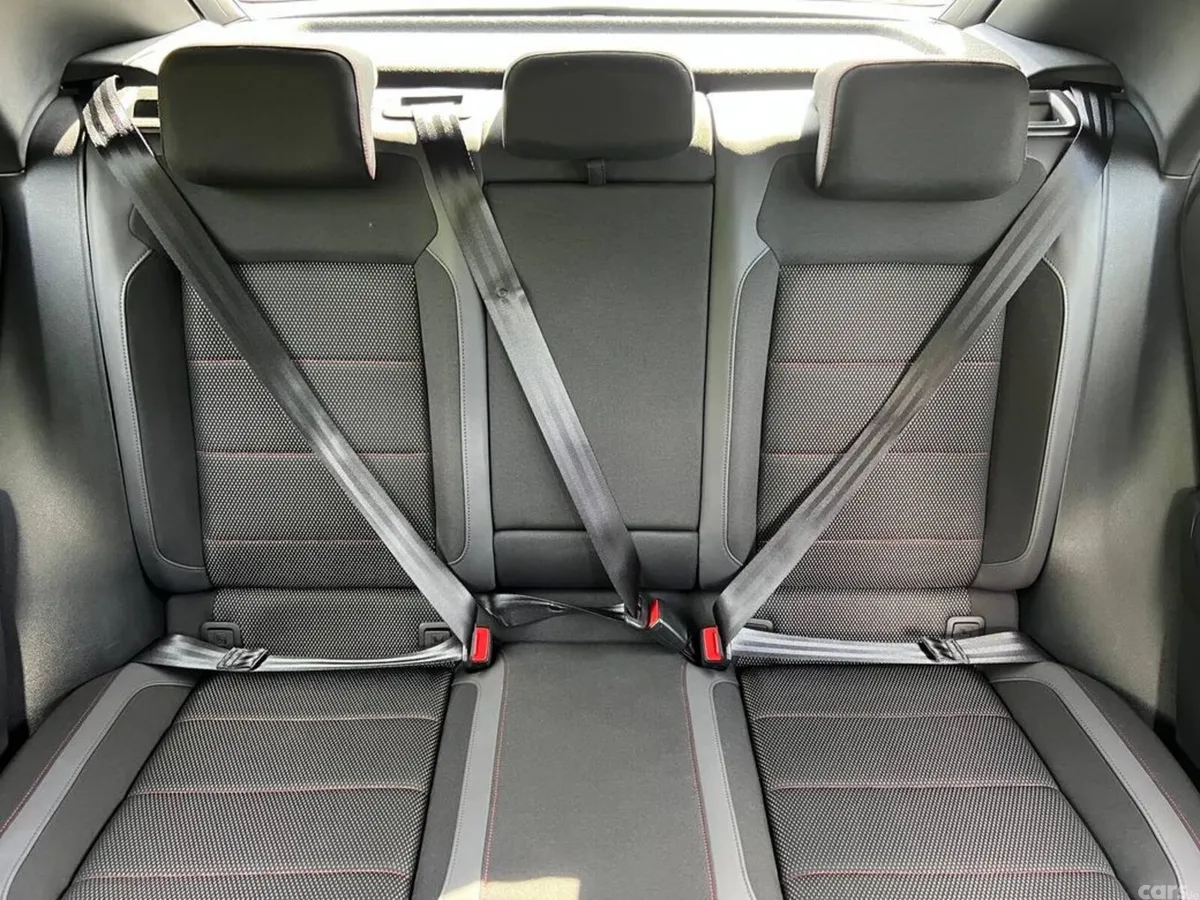 Volkswagen T-Roc SUV, Diesel, 2021, White