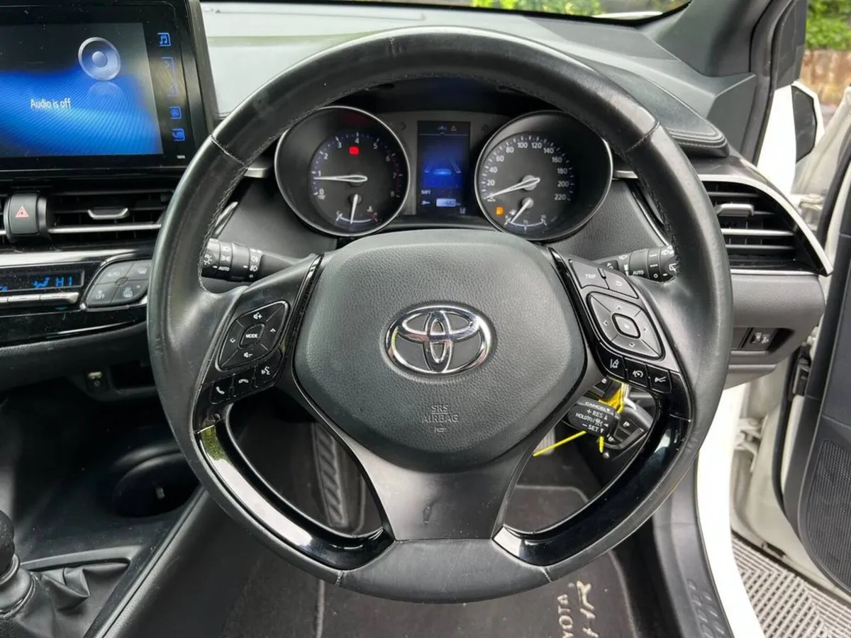 Toyota C-HR Hatchback, Petrol, 2017, White