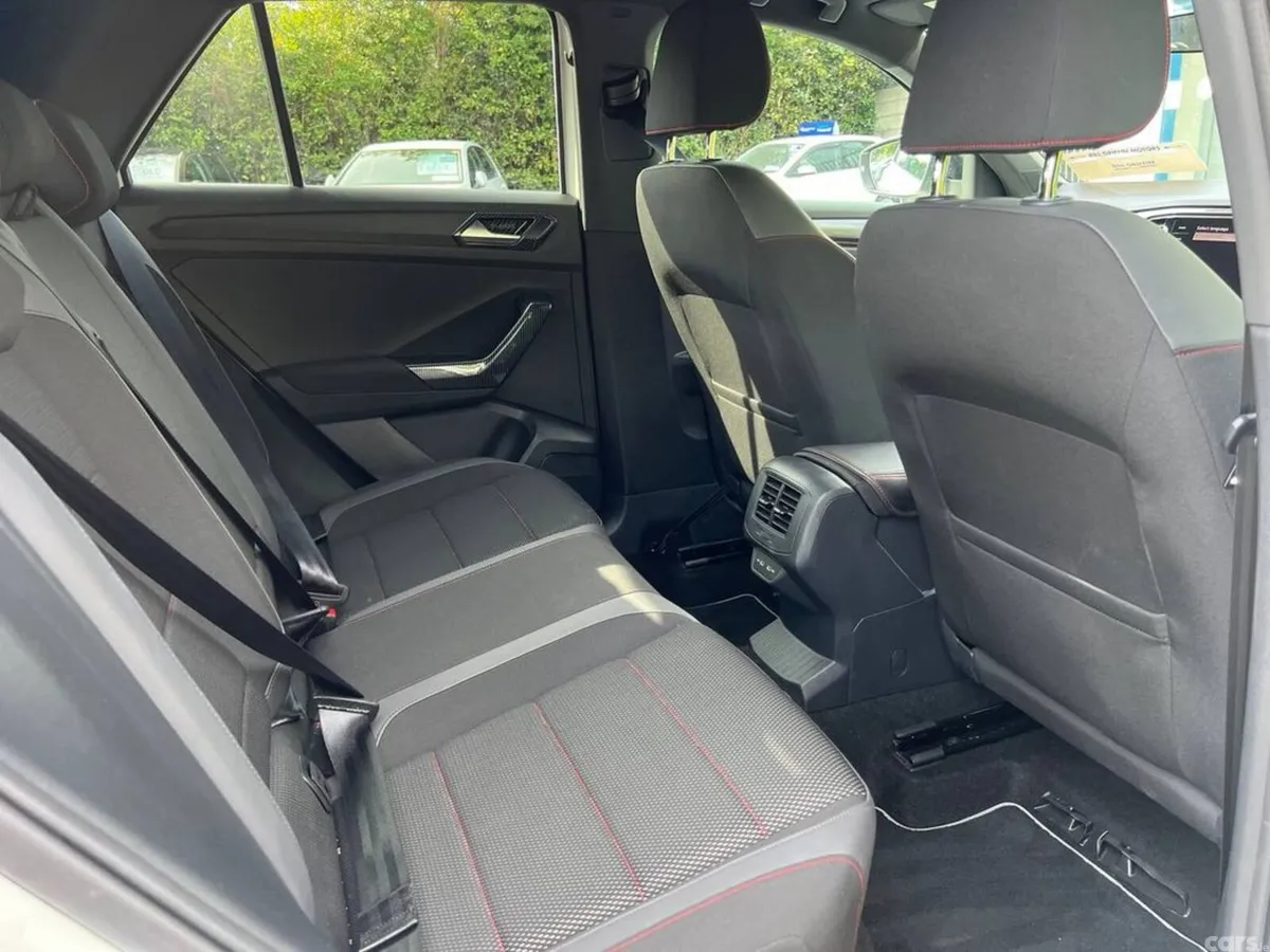 Volkswagen T-Roc SUV, Diesel, 2021, White