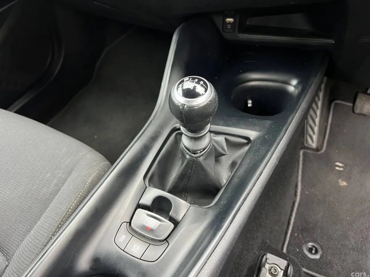 Toyota C-HR Hatchback, Petrol, 2017, White
