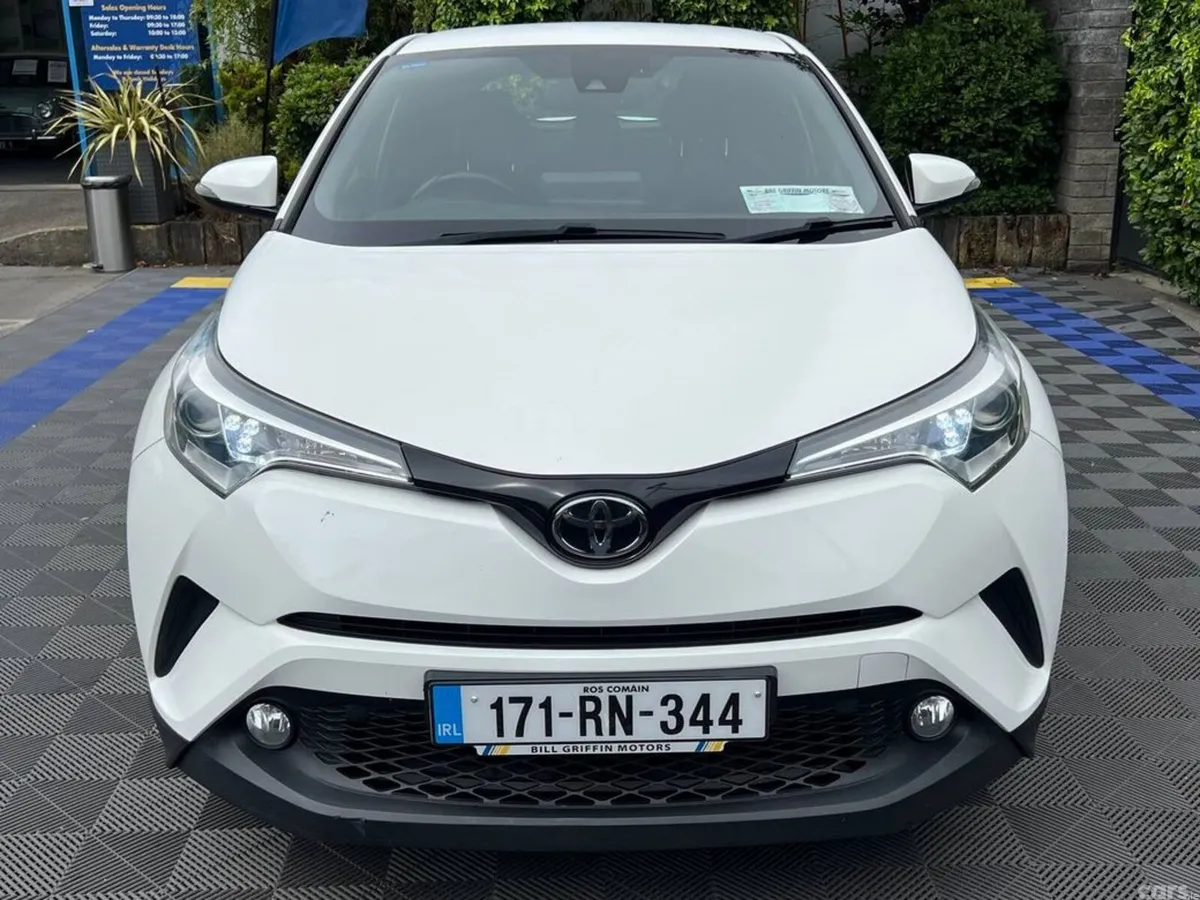 Toyota C-HR Hatchback, Petrol, 2017, White