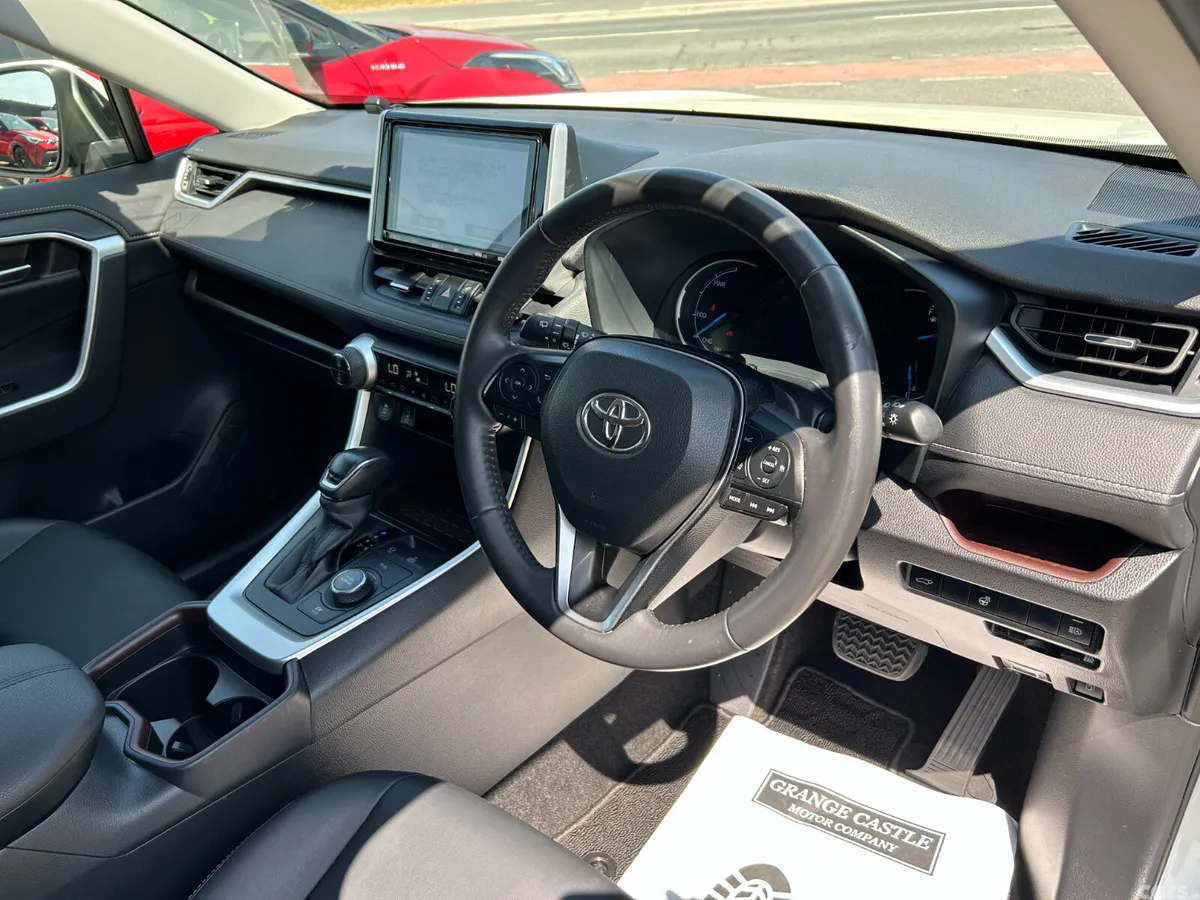 Toyota RAV4 SUV, Petrol Hybrid, 2020, White