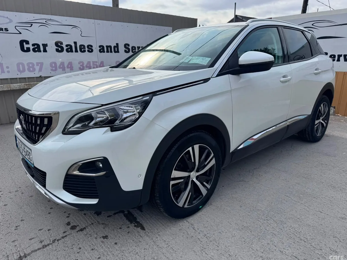 Peugeot 3008 MPV, Petrol, 2018, White