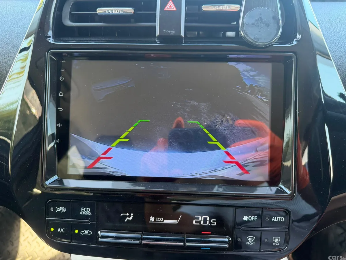 Toyota Prius Hatchback, Petrol Hybrid, 2019, Silver