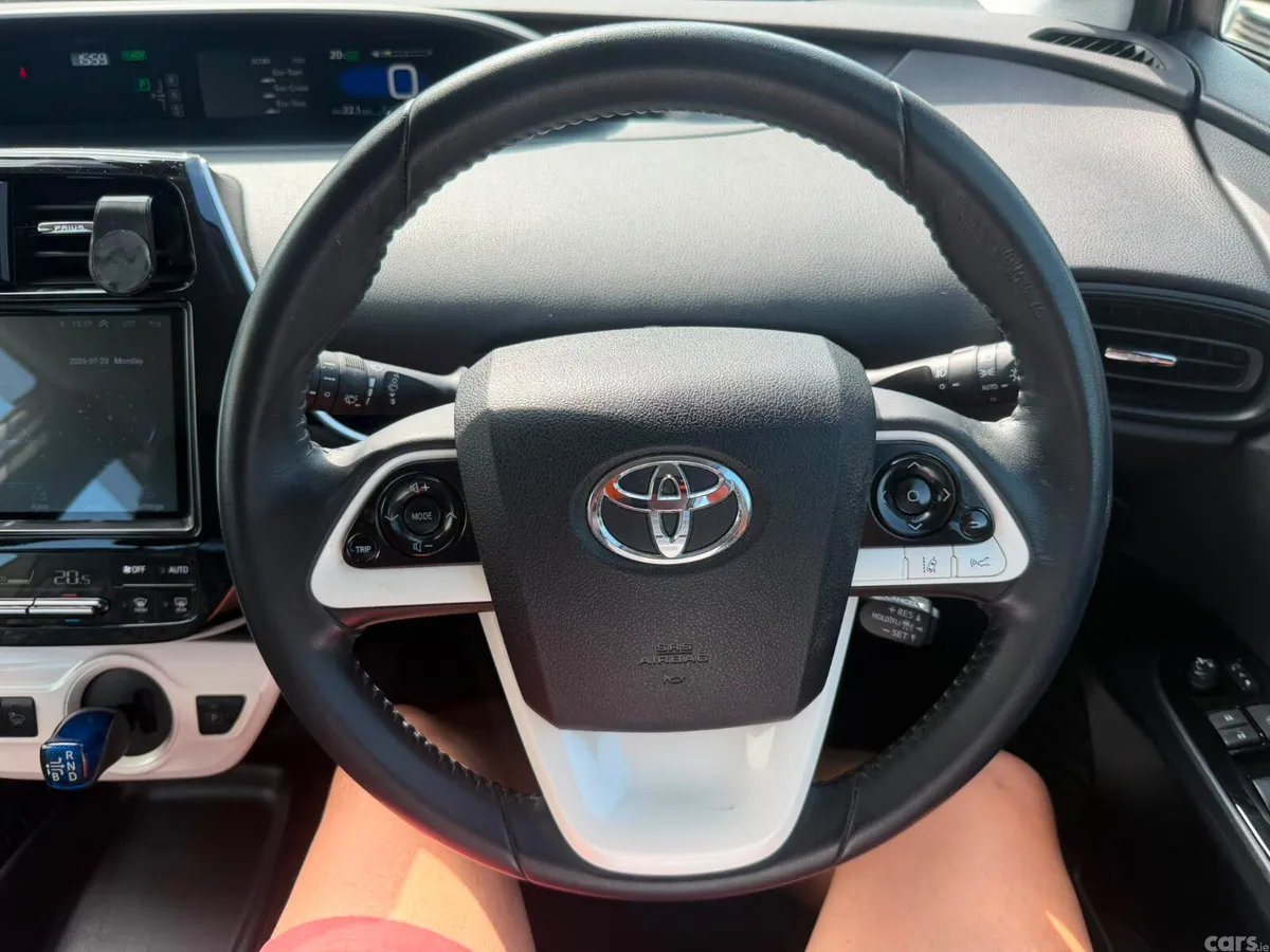 Toyota Prius Hatchback, Petrol Hybrid, 2019, Silver