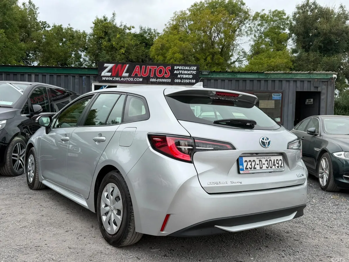 Toyota Corolla Estate, Petrol Hybrid, 2023, Silver