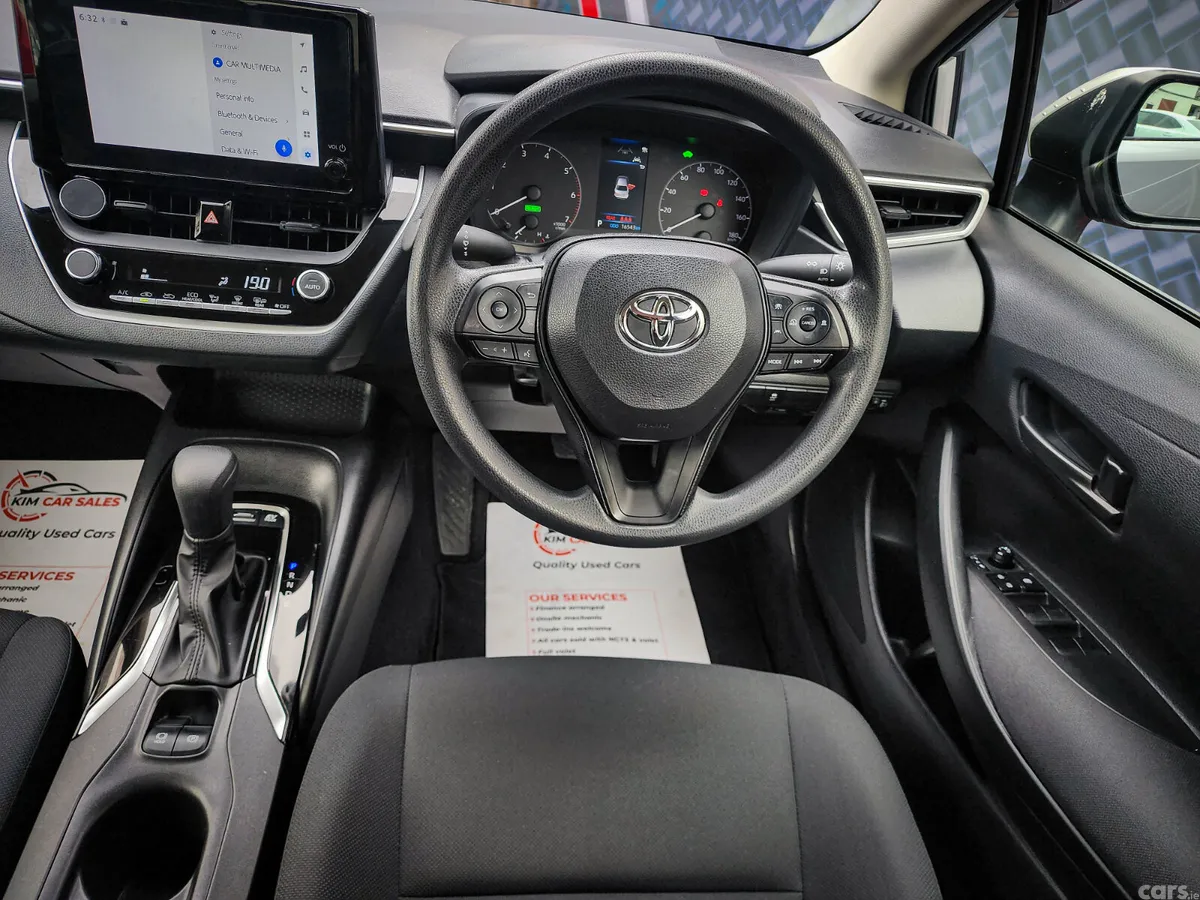Toyota Corolla Saloon, Petrol Hybrid, 2023, Silver