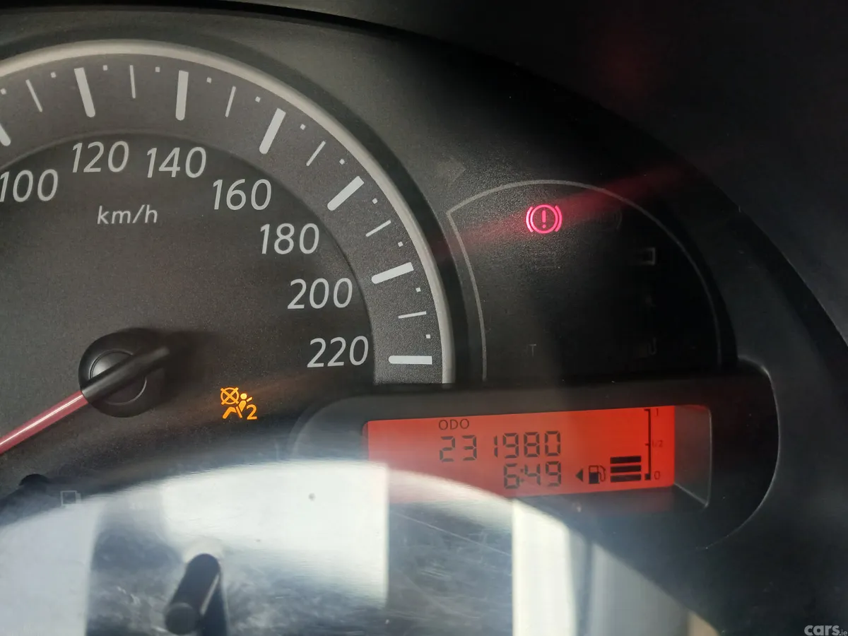 Nissan Micra Hatchback, Petrol, 2011, Blue