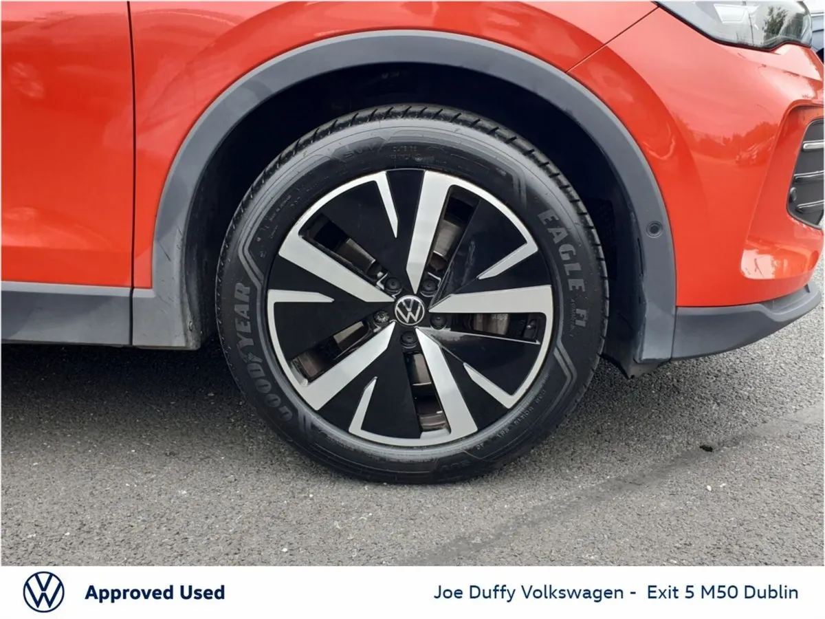 Volkswagen Tiguan SUV, Diesel, 2025, Red