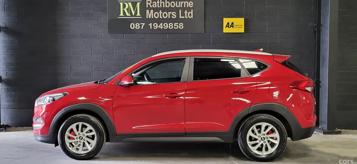 Hyundai Tucson SUV, Diesel, 2016, Red