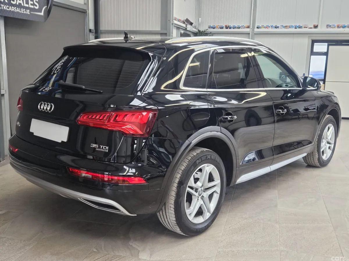 Audi Q5 SUV, Diesel, 2019, Black