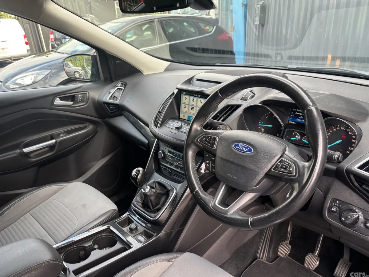 Ford Kuga SUV, Diesel, 2017, Black