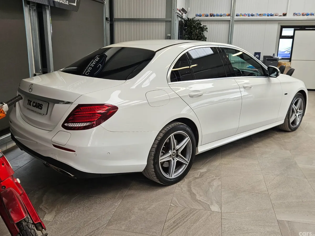 Mercedes-Benz E-Class Saloon, Petrol Plug-in Hybrid, 2020, White