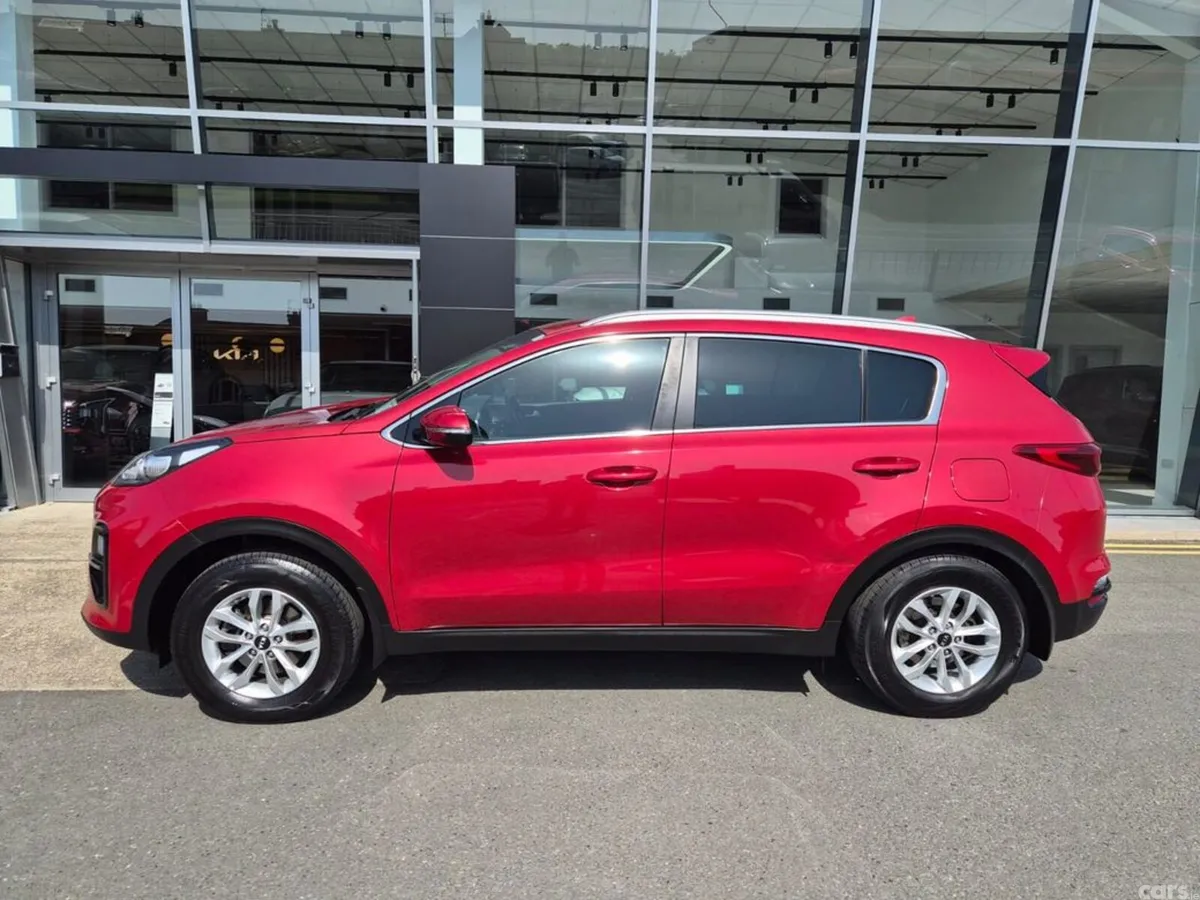 Kia Sportage MPV, Diesel, 2020, Red