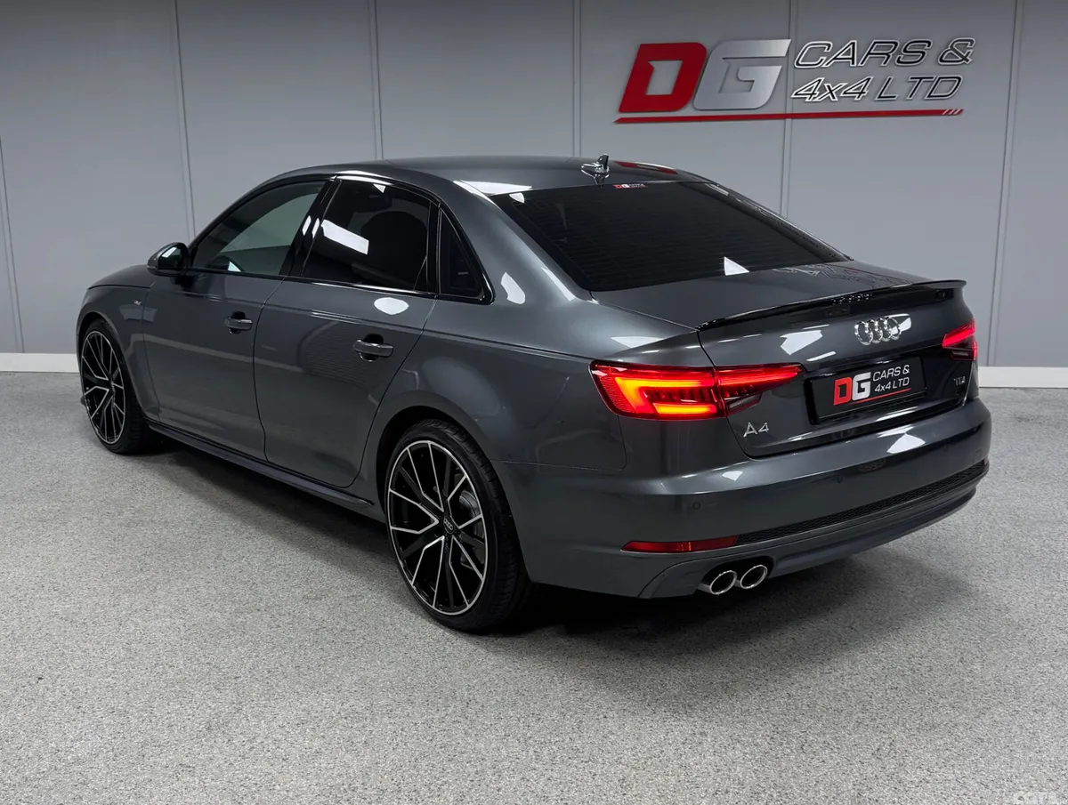 Audi A4 Saloon, Diesel, 2016, Grey