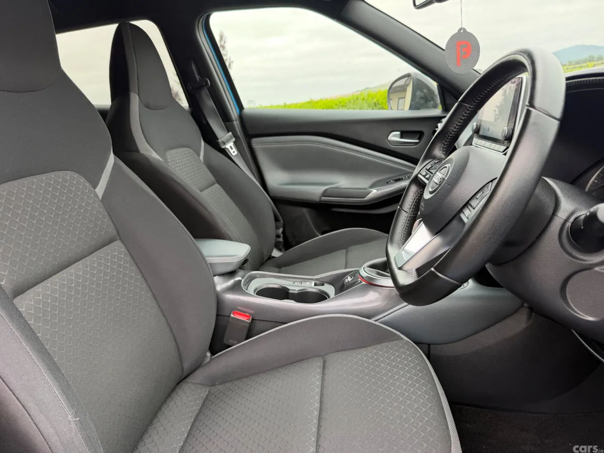 Nissan Juke SUV, Petrol, 2020, Blue
