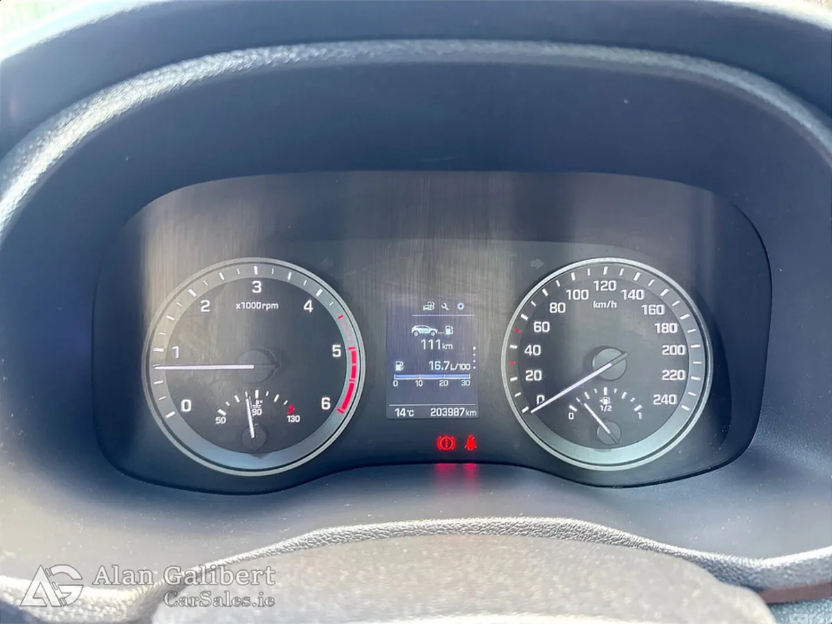 Hyundai Tucson MPV, Diesel, 2017, Grey